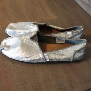 Silver sparkly Bobs - Size 9